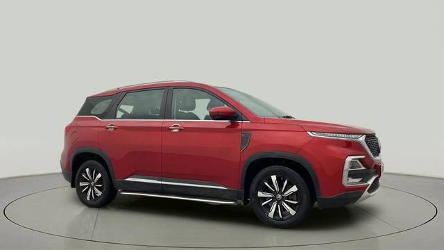 https://images10.gaadi.com/usedcar_image/4398661/original/0f5db3dbdfce6ac4cda1f81fa608879f.jpg?imwidth=6400