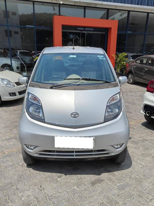 https://images10.gaadi.com/usedcar_image/4398687/original/processed_63d8dafc98aae92bbf0598f2b681f711.jpeg?imwidth=6400