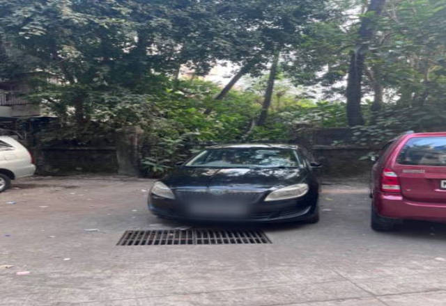 https://images10.gaadi.com/usedcar_image/4398697/original/eb8661b42fc39d8e5f66378dce3ece12.jpeg?imwidth=6402