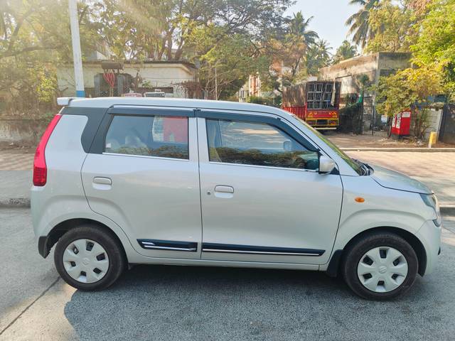 https://images10.gaadi.com/usedcar_image/4398726/original/90e675be8b67612e7cc8cd0b3b208002.jpg?imwidth=6401