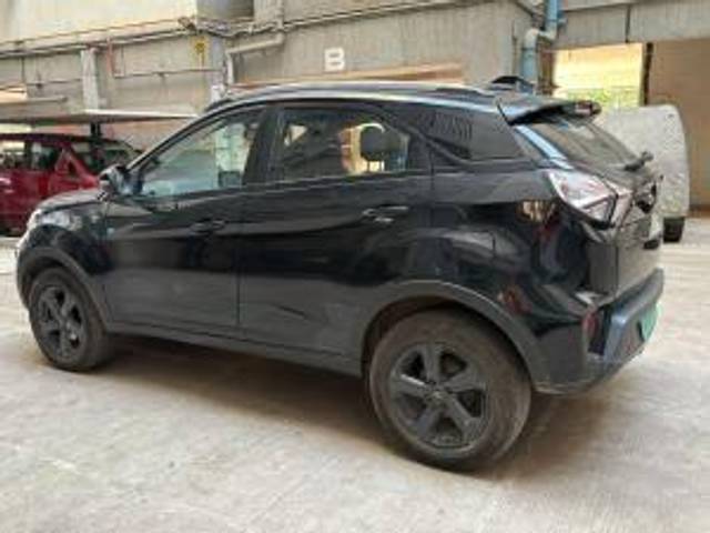 https://images10.gaadi.com/usedcar_image/4398805/original/processed_3249b6293b5796f9307520b350373d04.jpg?imwidth=6401