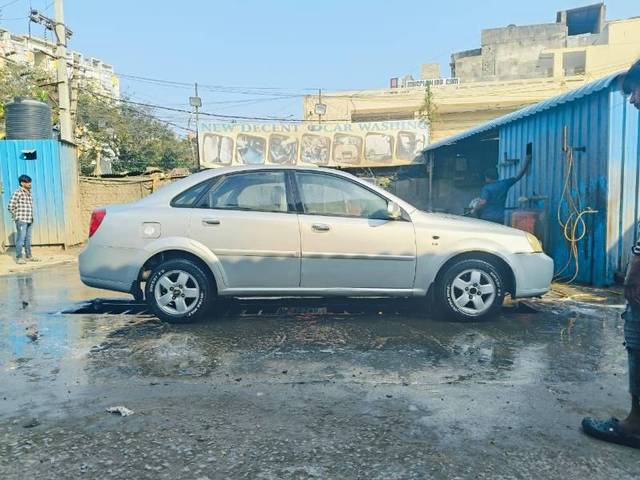 https://images10.gaadi.com/usedcar_image/4399076/original/5a40cd4cd461ff748124190fd11a89d9.jpg?imwidth=6400