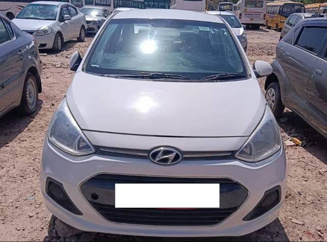 https://images10.gaadi.com/usedcar_image/4399114/original/processed_5804be07-fa86-42ba-a2bd-e16eb940fbe5.jpg?imwidth=6400