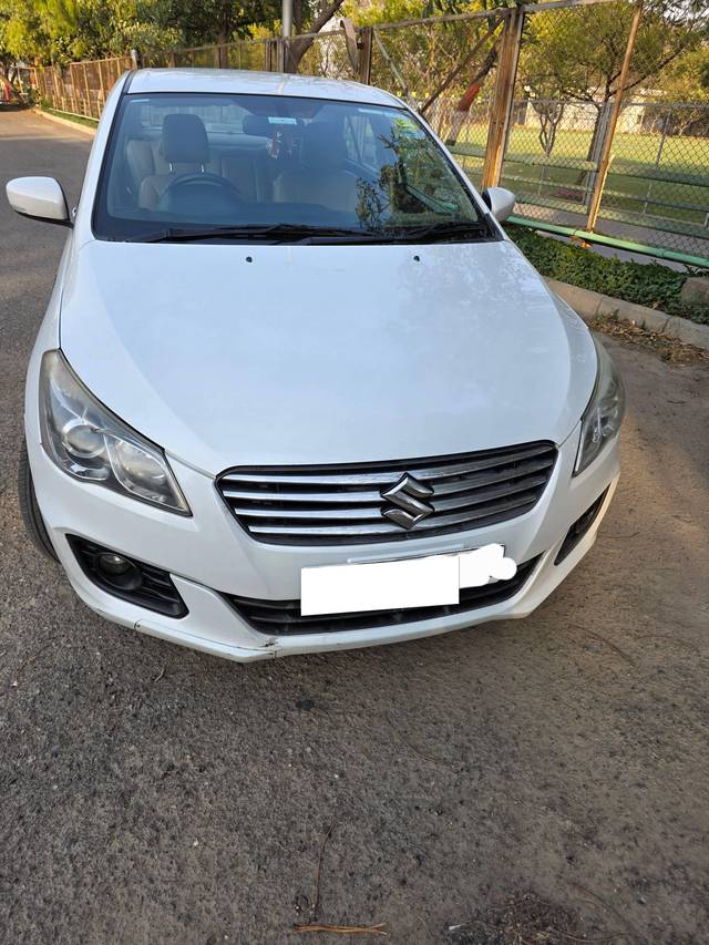 https://images10.gaadi.com/usedcar_image/4399154/original/processed_46db1613-8a0d-4d51-9a18-b6b14c2c0f40.jpg?imwidth=6400