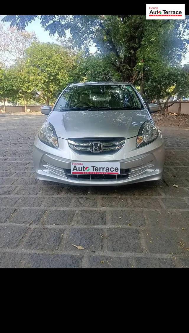 https://images10.gaadi.com/usedcar_image/4399187/original/710667d0a3dd7f0ac15c5500540e980f.jpg?imwidth=6400