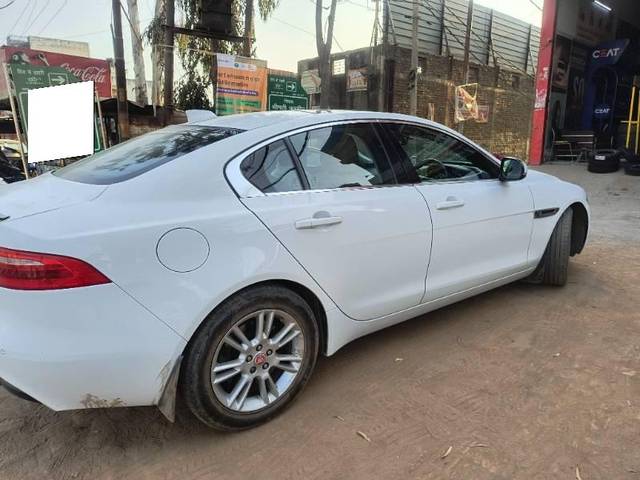 https://images10.gaadi.com/usedcar_image/4399275/original/processed_cdd6ee71-f631-455b-9e96-5de816737d96.jpg?imwidth=6402