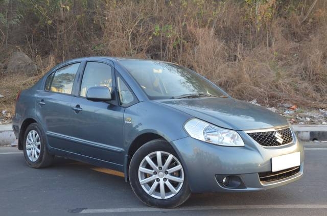 https://images10.gaadi.com/usedcar_image/4399303/original/processed_0739297d1e9b15267b508d3f5ce745be.jpg?imwidth=6400