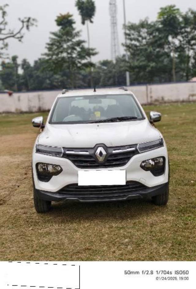 https://images10.gaadi.com/usedcar_image/4399328/original/processed_90451fff-d0b4-4958-83d7-b2d4d4bd810b.jpg?imwidth=6401