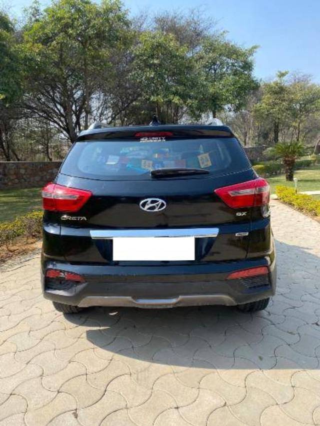 https://images10.gaadi.com/usedcar_image/4399449/original/b0da255fe1cc82f7d216001d7a34e434.jpeg?imwidth=6402