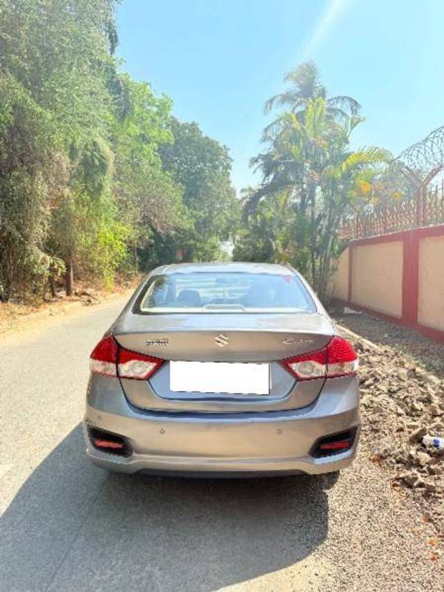 https://images10.gaadi.com/usedcar_image/4399477/original/415eadc088b92a187af73fe0fcfa9f32.jpeg?imwidth=6400