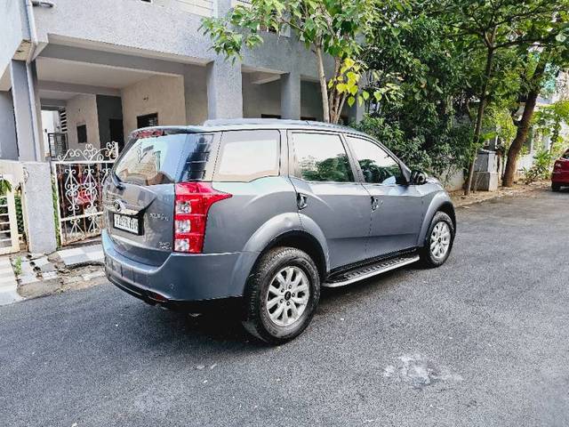 https://images10.gaadi.com/usedcar_image/4399478/original/c9eefbbe1d8c92ff2ccf09adcdd6377b.jpg?imwidth=6402