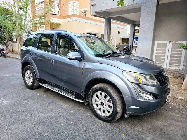 https://images10.gaadi.com/usedcar_image/4399478/original/d8cef54741a0382bff0e373bf0b95305.jpg?imwidth=6401