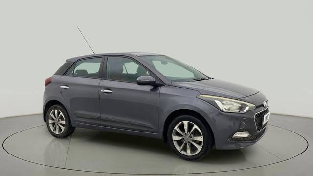 https://images10.gaadi.com/usedcar_image/4399529/original/5662653d358106bed68b9c9bdcd39f79.jpg?imwidth=6400