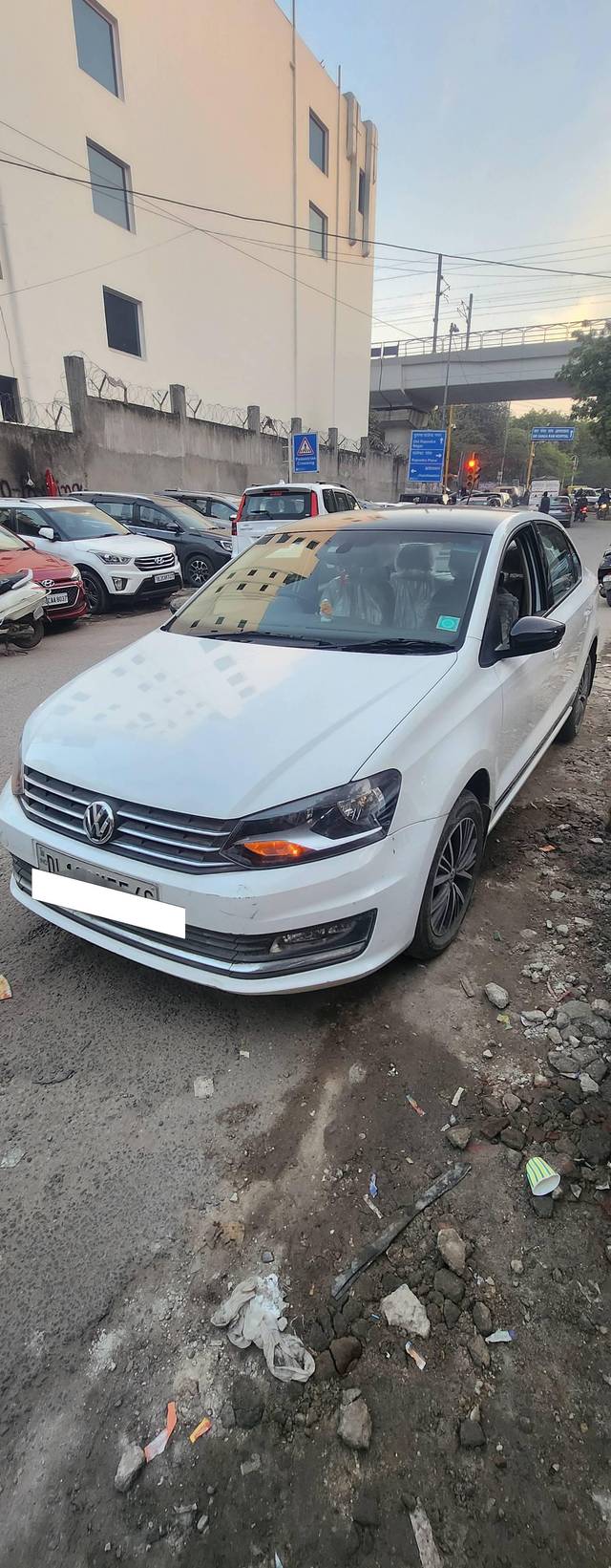 https://images10.gaadi.com/usedcar_image/4399631/original/processed_b7bc1c10c3d7e1f667d7b322ffdb6904.jpg?imwidth=6400