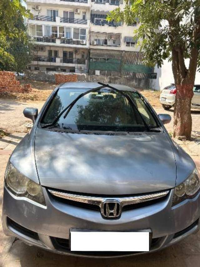 https://images10.gaadi.com/usedcar_image/4399677/original/3e35946ff0f7213f370bae71ffa393c0.jpg?imwidth=6400