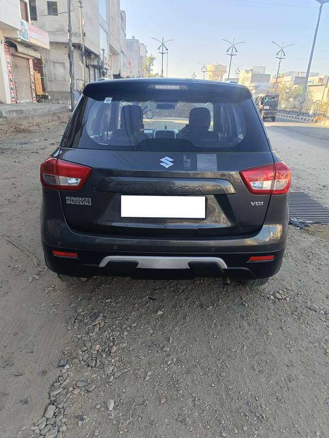 https://images10.gaadi.com/usedcar_image/4399728/original/processed_bdddbda72f840c4f9181ee7b190b454d.jpg?imwidth=6401