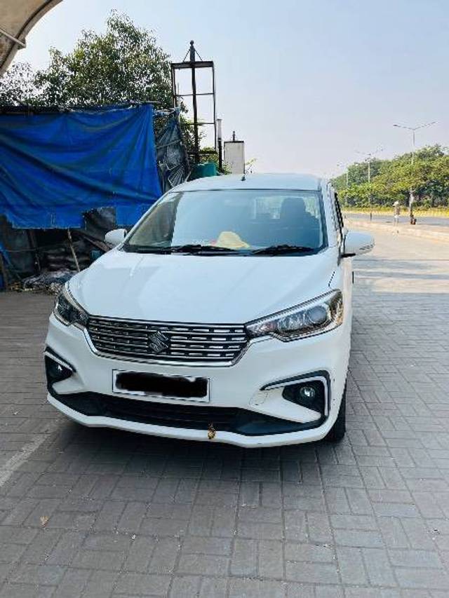 https://images10.gaadi.com/usedcar_image/4399833/original/fed380fb964bb798d9f49c2bf592e5be.jpeg?imwidth=6402