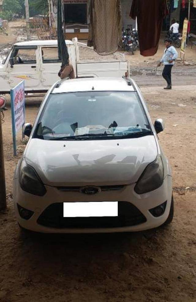 https://images10.gaadi.com/usedcar_image/4399835/original/25e6015d1963801f34ec52eb4da83b16.jpeg?imwidth=6400