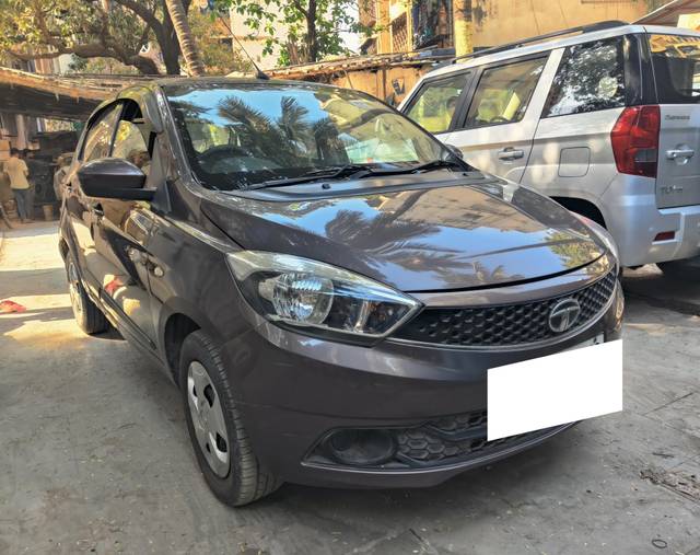 https://images10.gaadi.com/usedcar_image/4400009/original/processed_3d5edc65776416f9abf342e74668ce58.jpg?imwidth=6400