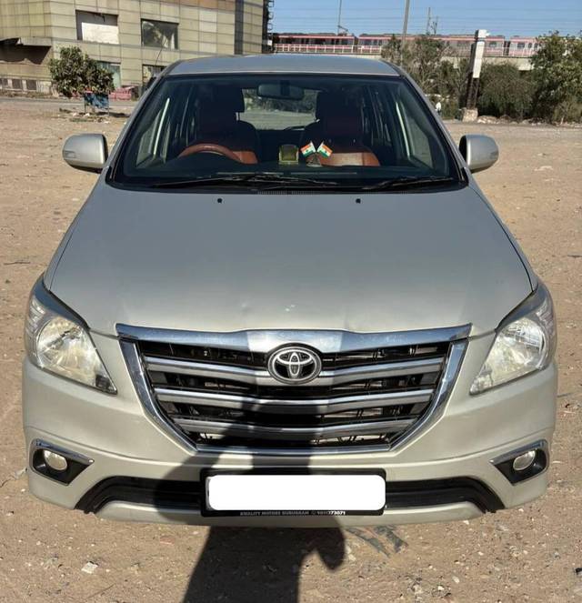 https://images10.gaadi.com/usedcar_image/4400117/original/processed_06f9cfb122140624dab9cc26669cfc7a.jpg?imwidth=6400