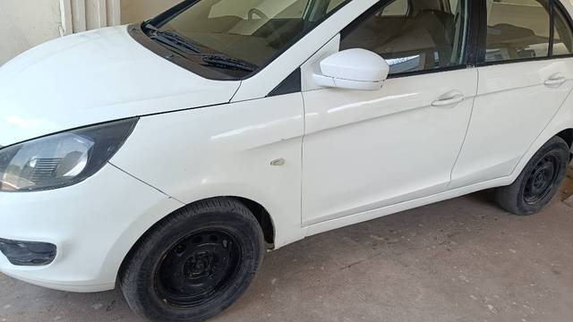 https://images10.gaadi.com/usedcar_image/4400130/original/7fde878d8a5d36b70450f4bfc4f5454a.jpg?imwidth=6401