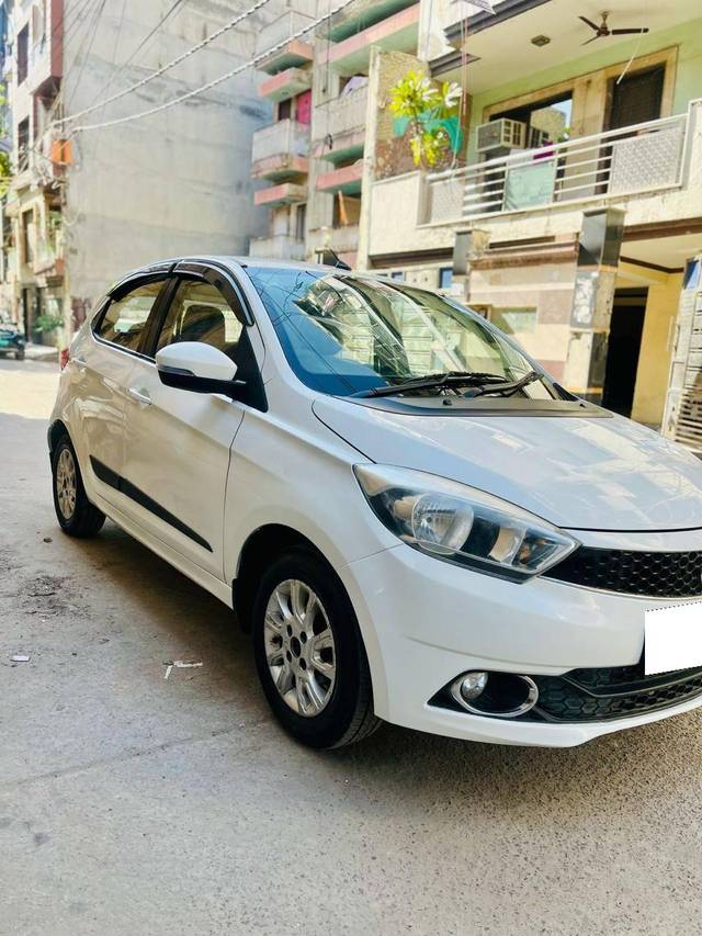 https://images10.gaadi.com/usedcar_image/4400154/original/processed_1ac9e9cb28fa72b59daec751bdde277b.jpg?imwidth=6400