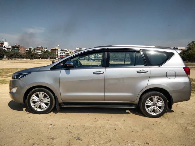 https://images10.gaadi.com/usedcar_image/4400158/original/6e72b1d5114632055832b780967948c7.jpg?imwidth=6402