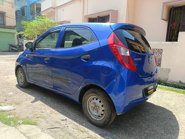 https://images10.gaadi.com/usedcar_image/4400265/original/processed_cd823312aab59130d9612fa8a41dbd53.jpg?imwidth=6402