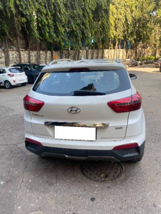 https://images10.gaadi.com/usedcar_image/4400283/original/ae3746035cc3a4085c59f43eac0a5453.jpeg?imwidth=6401