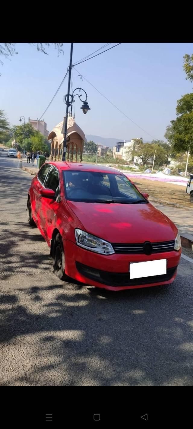 https://images10.gaadi.com/usedcar_image/4400355/original/processed_bca932deb874f3edbeb23ba2e490adb1.jpg?imwidth=6400