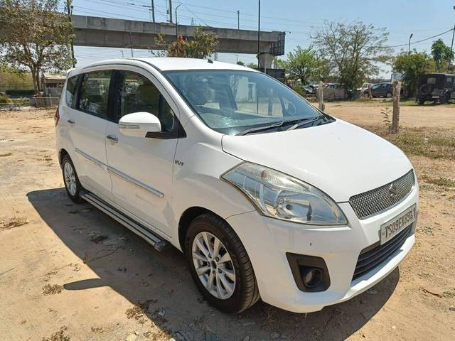 https://images10.gaadi.com/usedcar_image/4400367/original/processed_19f0c35dc12bc2715449e1e8396366c5.jpg?imwidth=6400