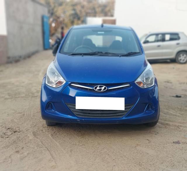 https://images10.gaadi.com/usedcar_image/4400503/original/processed_2bb8a2ada81db2ab71528f14582105b1.jpg?imwidth=6402