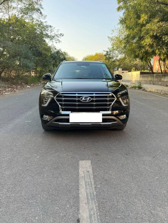 https://images10.gaadi.com/usedcar_image/4400560/original/processed_85651be859e05245f5d05f2c7dce14c4.jpg?imwidth=6402