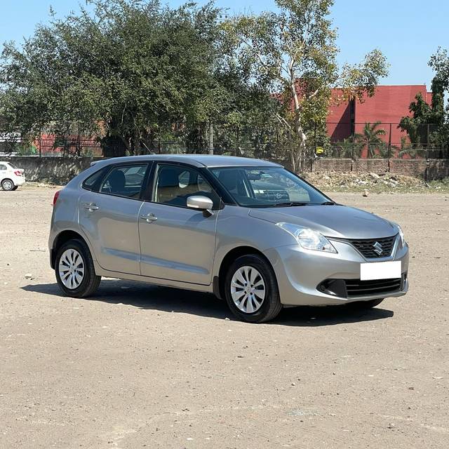 https://images10.gaadi.com/usedcar_image/4400588/original/processed_59f3a52b6eb6e697ad4aa7ffd1d76d1b.jpg?imwidth=6400