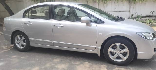 https://images10.gaadi.com/usedcar_image/4400600/original/67305c25e7d41204d6d7adf1ccbb4606.jpg?imwidth=6400