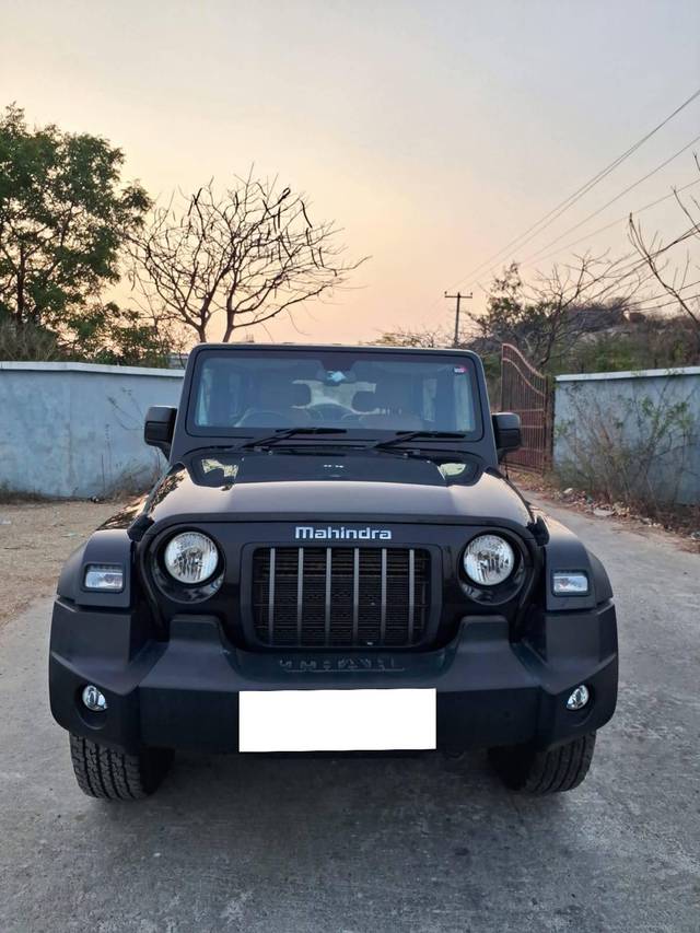 https://images10.gaadi.com/usedcar_image/4400633/original/processed_e107114ba56c9039c370a7d5a0031838.jpg?imwidth=6402