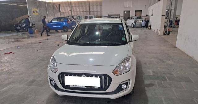 https://images10.gaadi.com/usedcar_image/4400664/original/b47b1a72332a6da4947e72f65ebe3c04.jpg?imwidth=6400