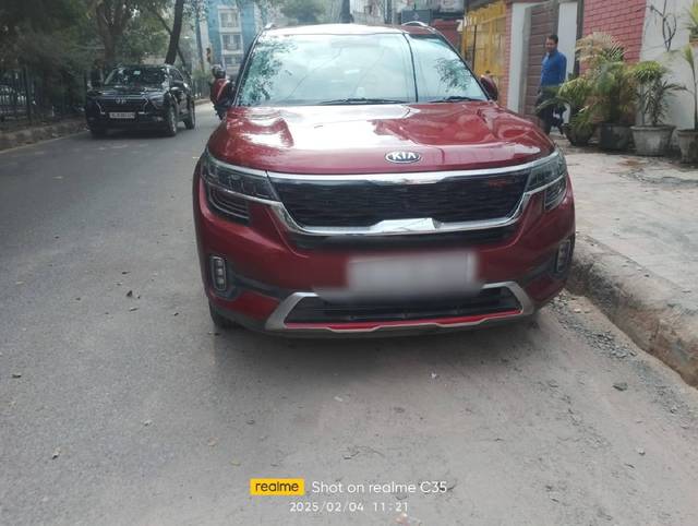 https://images10.gaadi.com/usedcar_image/4400672/original/processed_1f2de354a68f56b47fd2310a07242b96.jpg?imwidth=6400