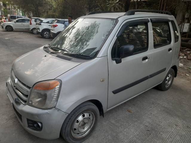 https://images10.gaadi.com/usedcar_image/4400687/original/9a8ec40eb2a2bcf9297e54856e8036a6.jpeg?imwidth=6400