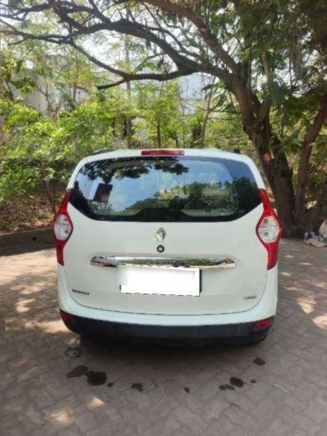 https://images10.gaadi.com/usedcar_image/4400723/original/processed_78f7312b574d579de1b5aa49c8c56f8f.jpg?imwidth=6401