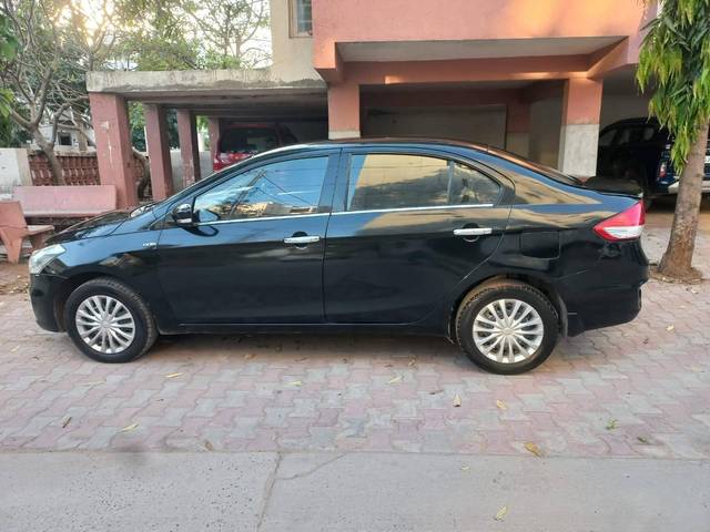 https://images10.gaadi.com/usedcar_image/4400748/original/processed_d87c6f7bba3b390408bb1bf78b514c39.jpeg?imwidth=6402