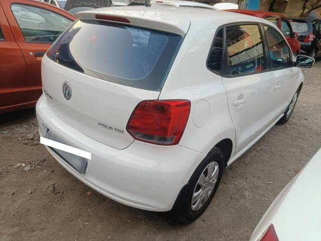 https://images10.gaadi.com/usedcar_image/4400783/original/processed_393ee191f56b318ee8ce4846f366069e.jpg?imwidth=6401