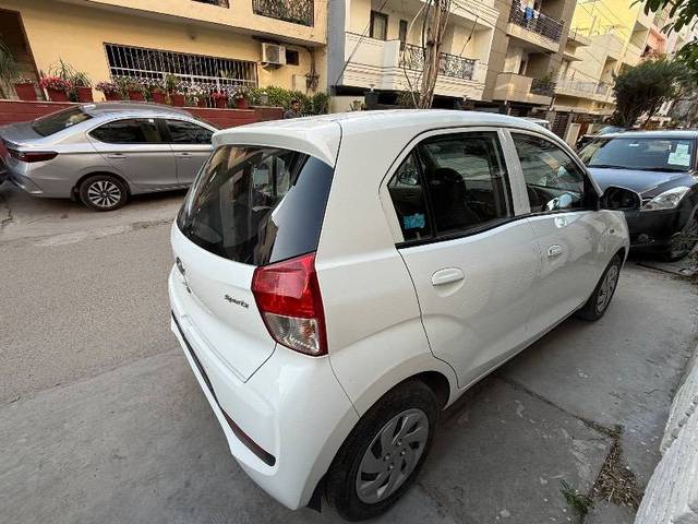 https://images10.gaadi.com/usedcar_image/4400786/original/1c20becb41f056703c02d67306f39d4f.jpeg?imwidth=6402