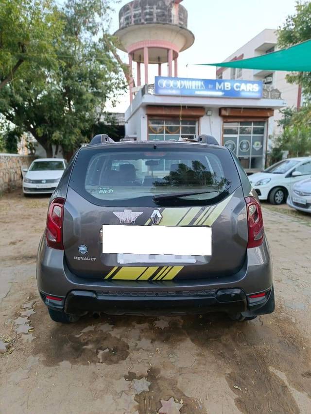 https://images10.gaadi.com/usedcar_image/4401102/original/processed_416ba5ae91f48d6da9b18350c3d1da7e.jpg?imwidth=6402