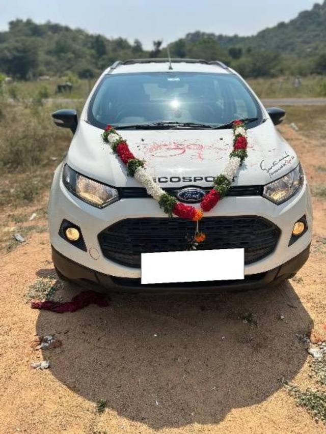 https://images10.gaadi.com/usedcar_image/4401159/original/processed_8dfd8266-d7c0-40ed-84ad-3101cc585f27.jpeg?imwidth=6400