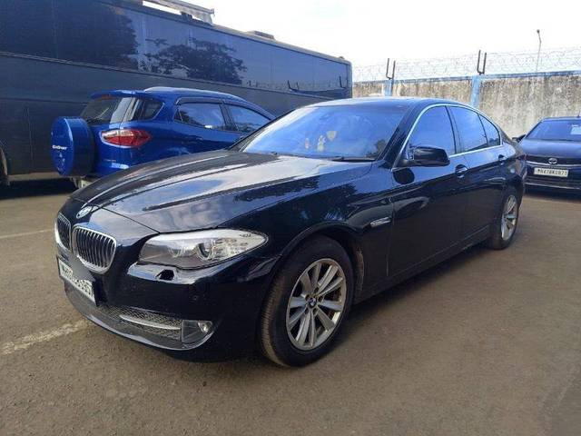 https://images10.gaadi.com/usedcar_image/4401169/original/096b321d12e234aa787110a8ac99ceda.jpeg?imwidth=6402