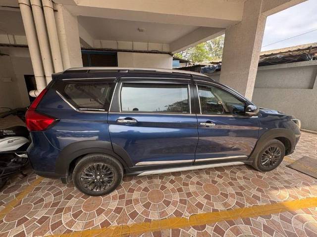 https://images10.gaadi.com/usedcar_image/4401187/original/c762ac2612372bcb8cf2f289fe8ec975.jpeg?imwidth=6402