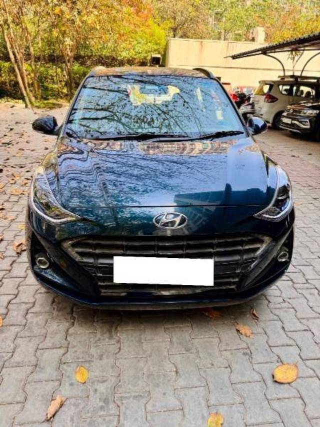 https://images10.gaadi.com/usedcar_image/4401188/original/d3b99d0960eabc5c2c8f3e04e54f376e.jpeg?imwidth=6400