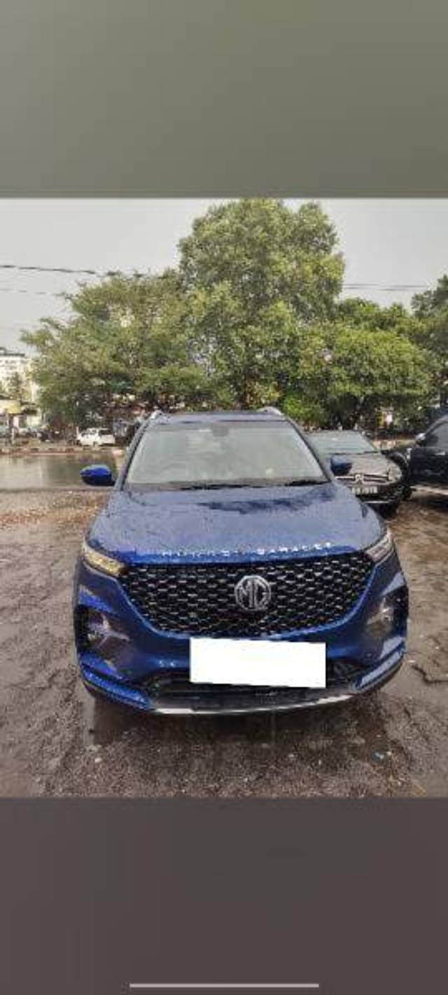 https://images10.gaadi.com/usedcar_image/4401402/original/b73879889f84d05a065eb04f7b0cfc83.jpeg?imwidth=6400