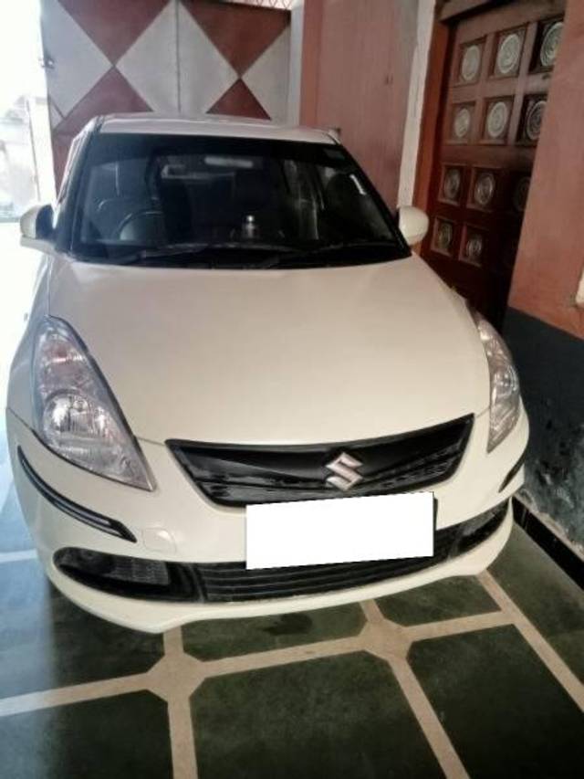 https://images10.gaadi.com/usedcar_image/4401421/original/processed_9c154677-d522-4750-bb5a-40ad30655e34.jpg?imwidth=6400